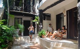 Siesta Fiesta Hotel - 5th Avenue